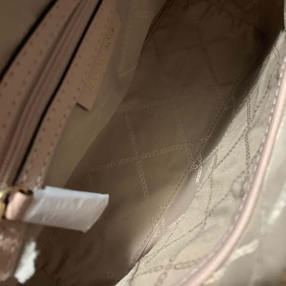 Michael Kors crossbody - Picture 5 of 7